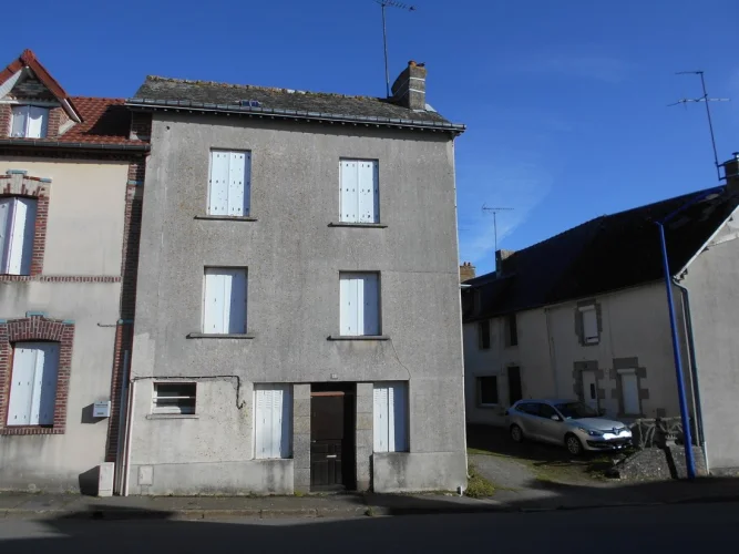 Town House Requiring Complete Renovation