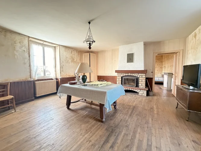 Old Farmhouse with 3 Bedrooms, Barn, and Outbuildings, Great Potential, Ruffec Area photo 3