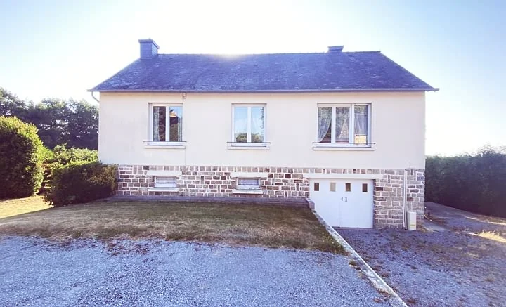 Detached Breezeblock and Slate Property(78.57 sqm), Lies in the Countryside, in the Area of Gomene,