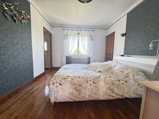 House in Perfect Condition with Pool photo 5