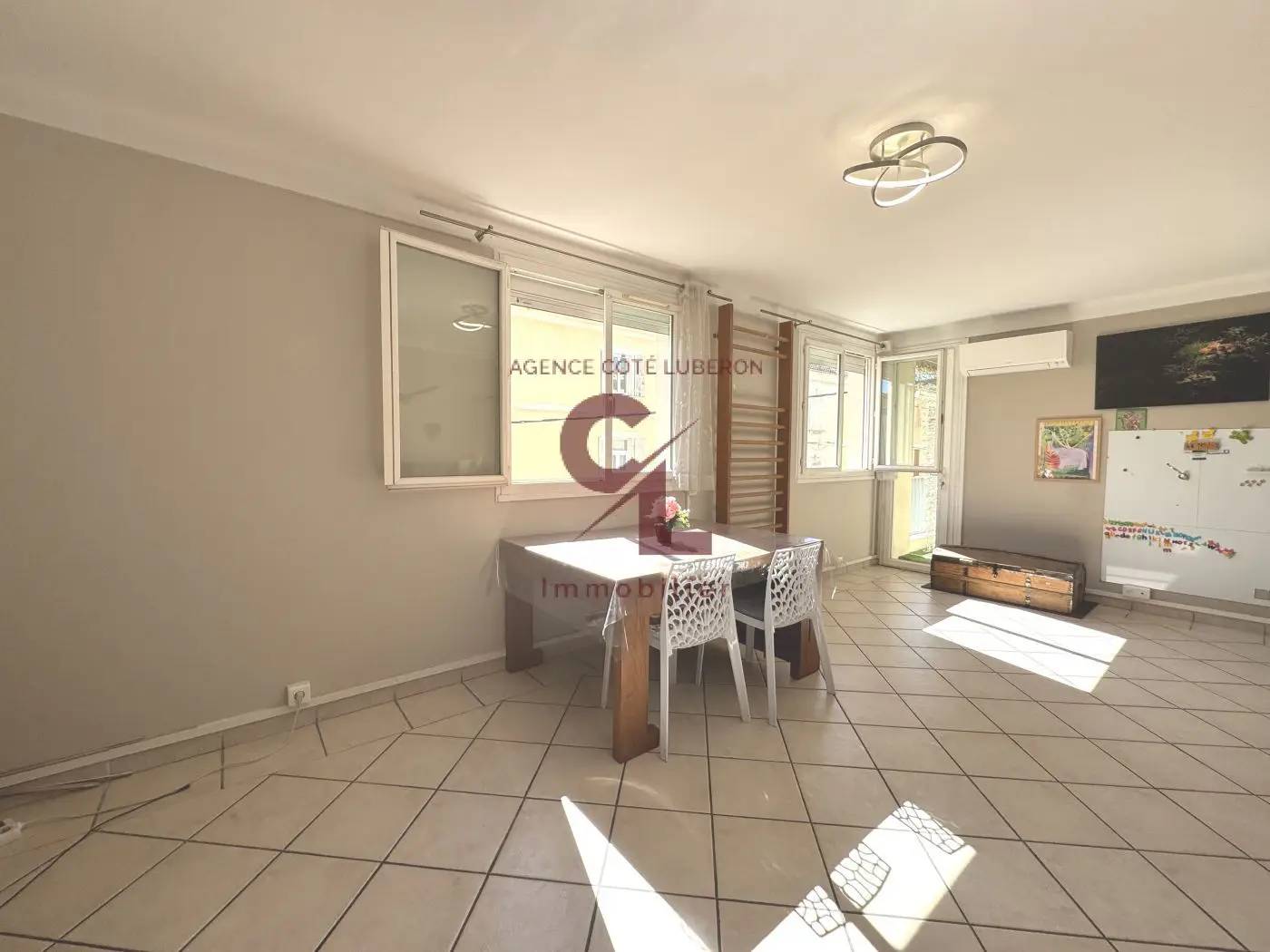 Apartment for sale in Cavaillon — 2 bedrooms, 64 m² photo 4