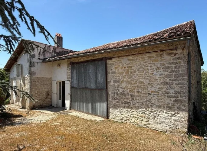 3 Bed House for Sale in Verteuil-Sur-Charente photo 4
