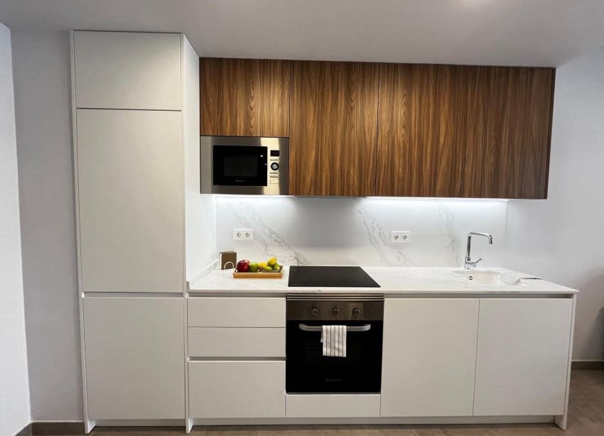 Apartment for sale in Las Piscinas Naturales, Torrevieja, Alicante photo 5