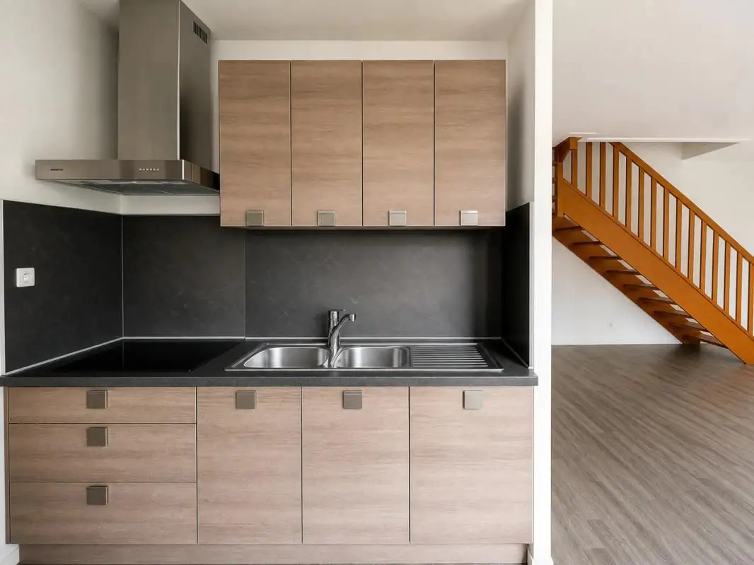 Apartment for sale in Saint Pryve Saint Mesmin — 3 bedrooms, 82 m² photo 4