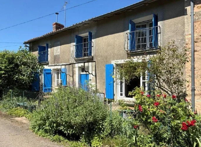 3 Bed House for Sale in Ruffec photo 2