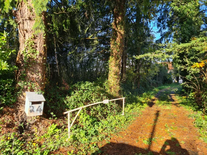 5-Bedroom, 2-Bathroom Country House, in Brittany, an Hour's Ride from Saint Malo. photo 5