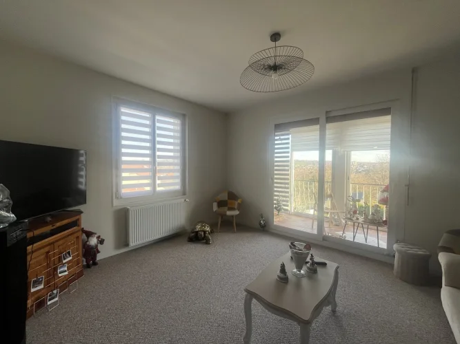 Renovated Four-Room House in the Ilets Neighbourhood photo 5