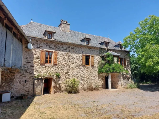 Lovely Old Farmhouse with out Buildings