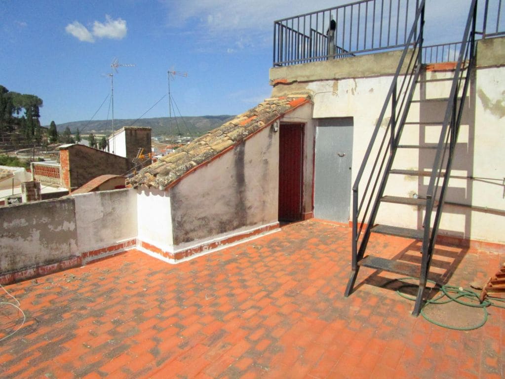 Townhouse for sale in Moixent, Valencia photo 3