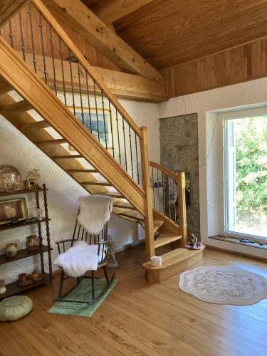 Exceptional Riverside Property with Three Apartments, Large photo 3