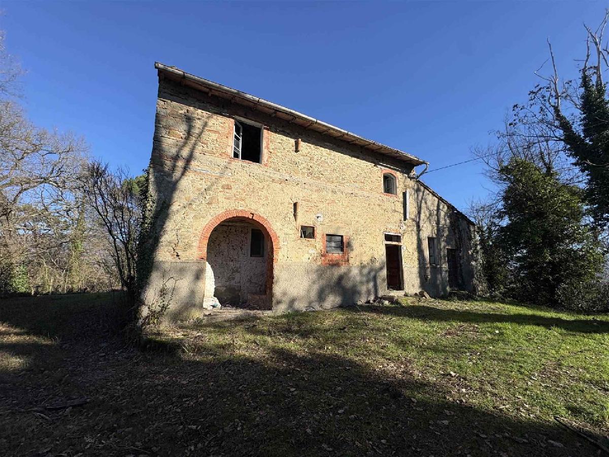 4 bedrooms farmhouse, 267 m² Vicchio, Florence (province)