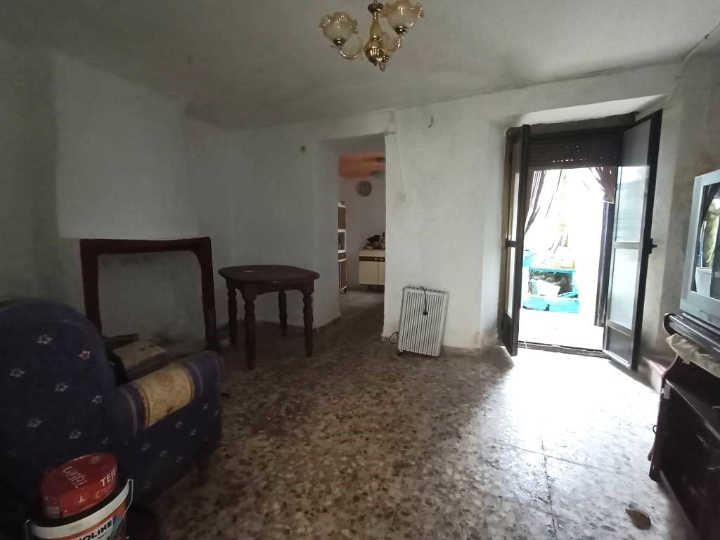 Townhouse for sale in Luque, Córdoba photo 2