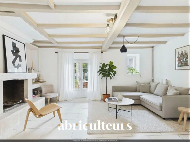 South-Facing Garden House with no Overlooking, for Sale in Cognac (16100) photo 3