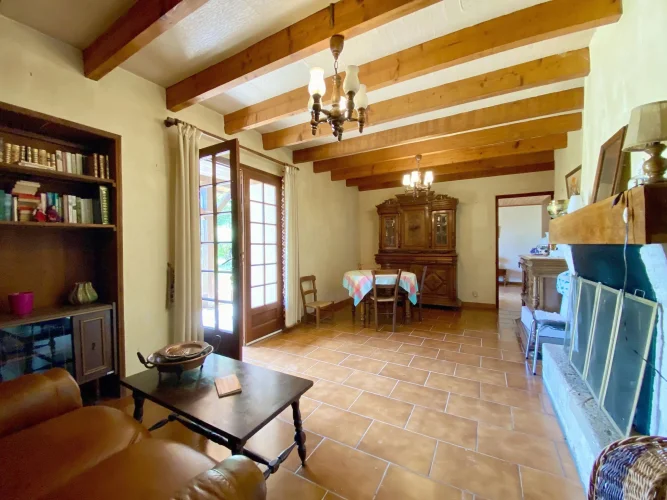 Charming Renovation Project just a Short Walk from Monflanquin photo 4