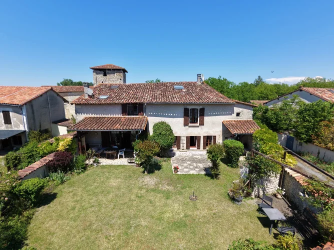 Surprisingly Spacious Stone Property Near Aubeterre Sur Dronne! photo 2