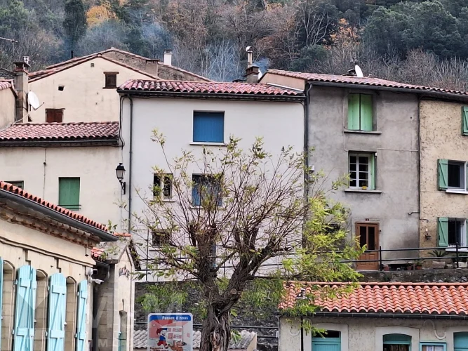 M&M Immobilier Presents Exclusively this Two-Story