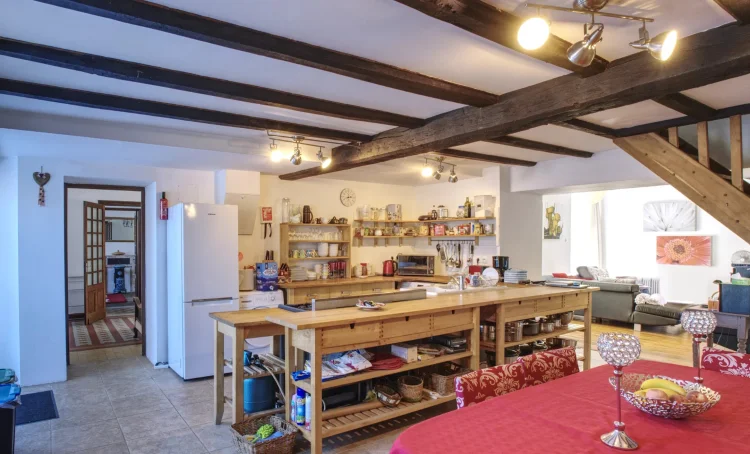 Lovely and Spacious 4-Bedroom Property, Large Garage and Workshop, Close to Ruffec photo 4