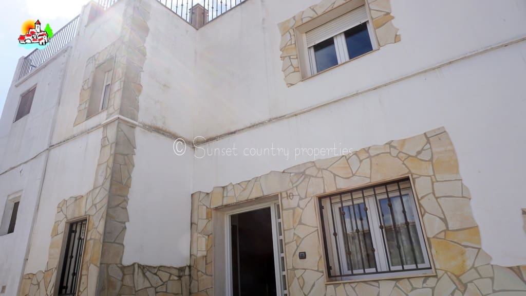Townhouse for sale in Ventorros de Balerma, Loja, Granada