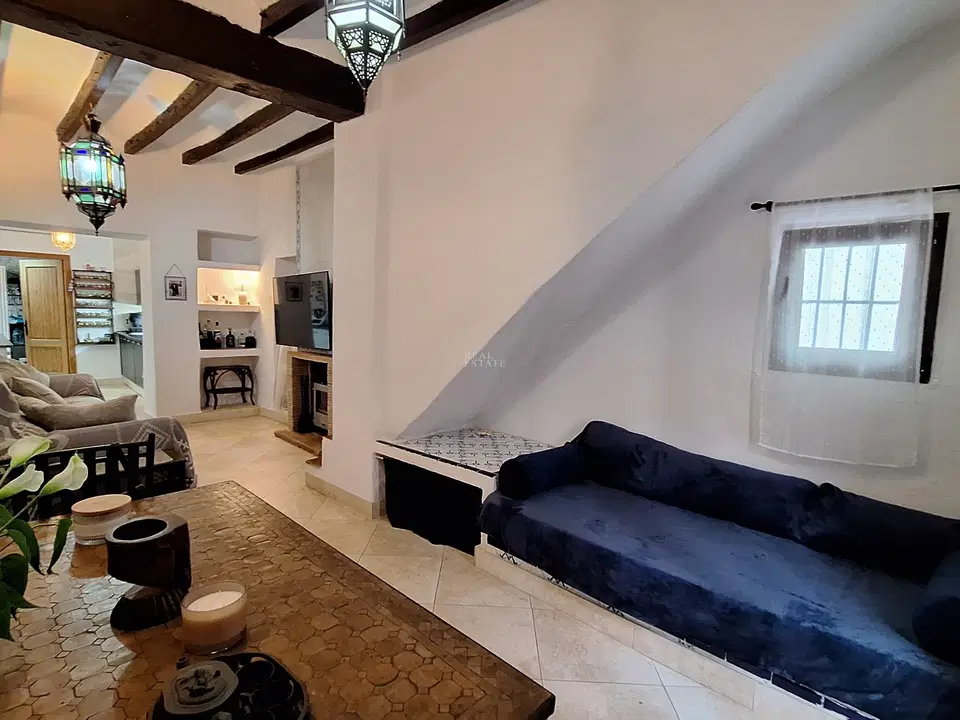1 Real Estate photo 5