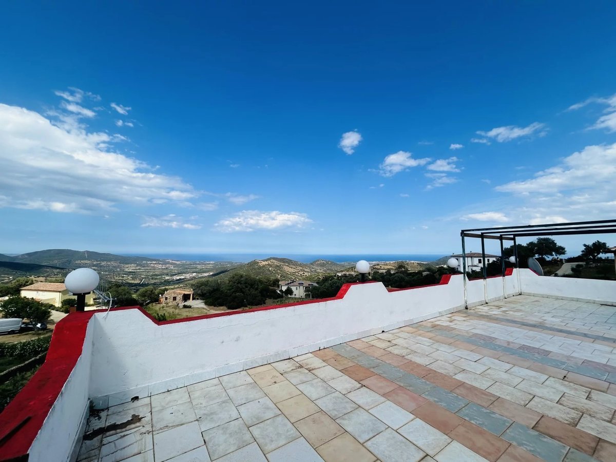 4 bedrooms villa, 250 m² Torpè, Nuoro (province) photo 4