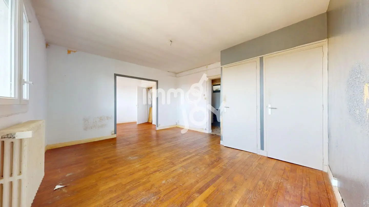 Apartment for sale in Auterive — 2 bedrooms, 72 m² photo 5
