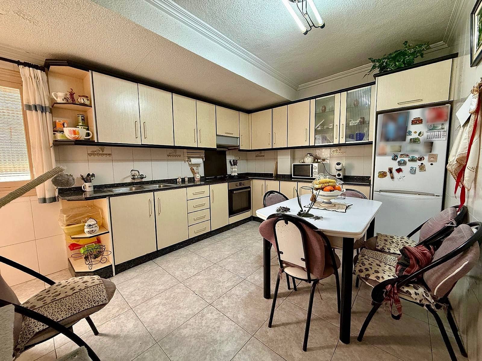 Apartment for sale in Pinoso, Alicante