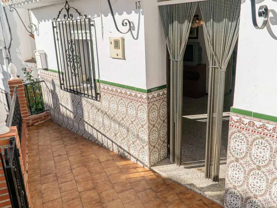 REMAX COAST  photo 4