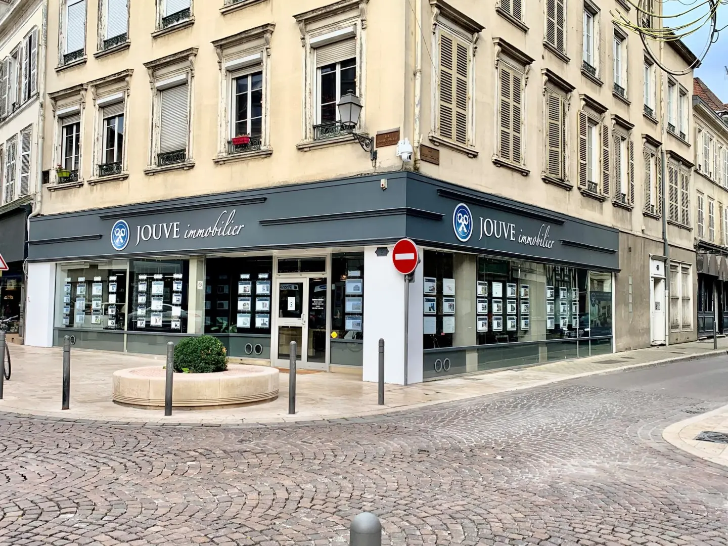 Apartment for sale in Troyes — 2 bedrooms, 55 m² photo 2