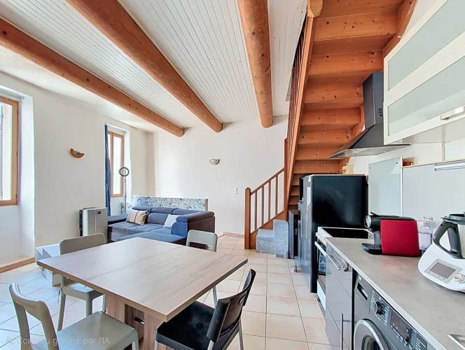 Village House with 3 Rooms - Garage - 50.90 m² photo 3
