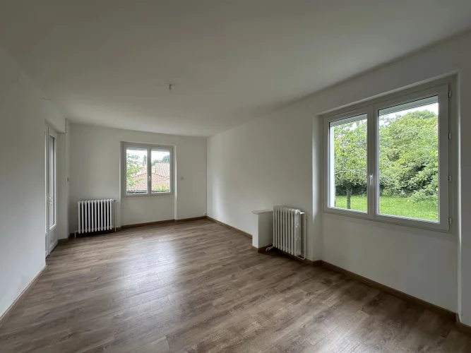 Large House Within Walking Distance of all Facilities and Schools photo 5