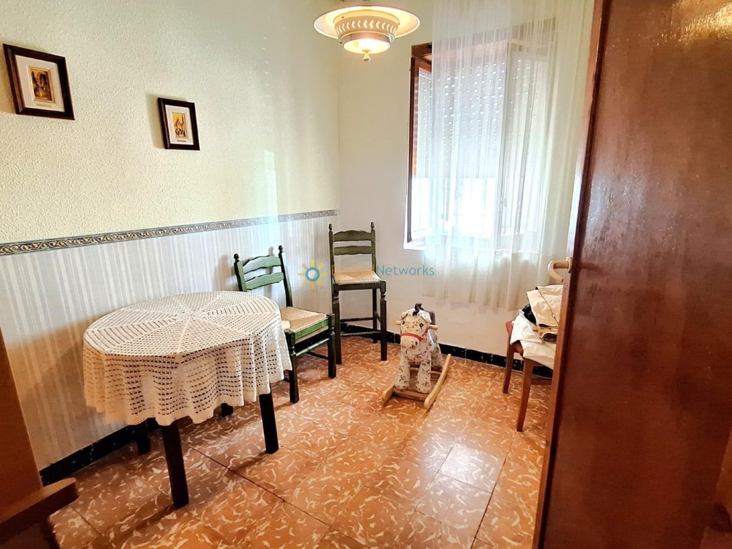 Townhouse for sale in Montaverner, Valencia photo 5