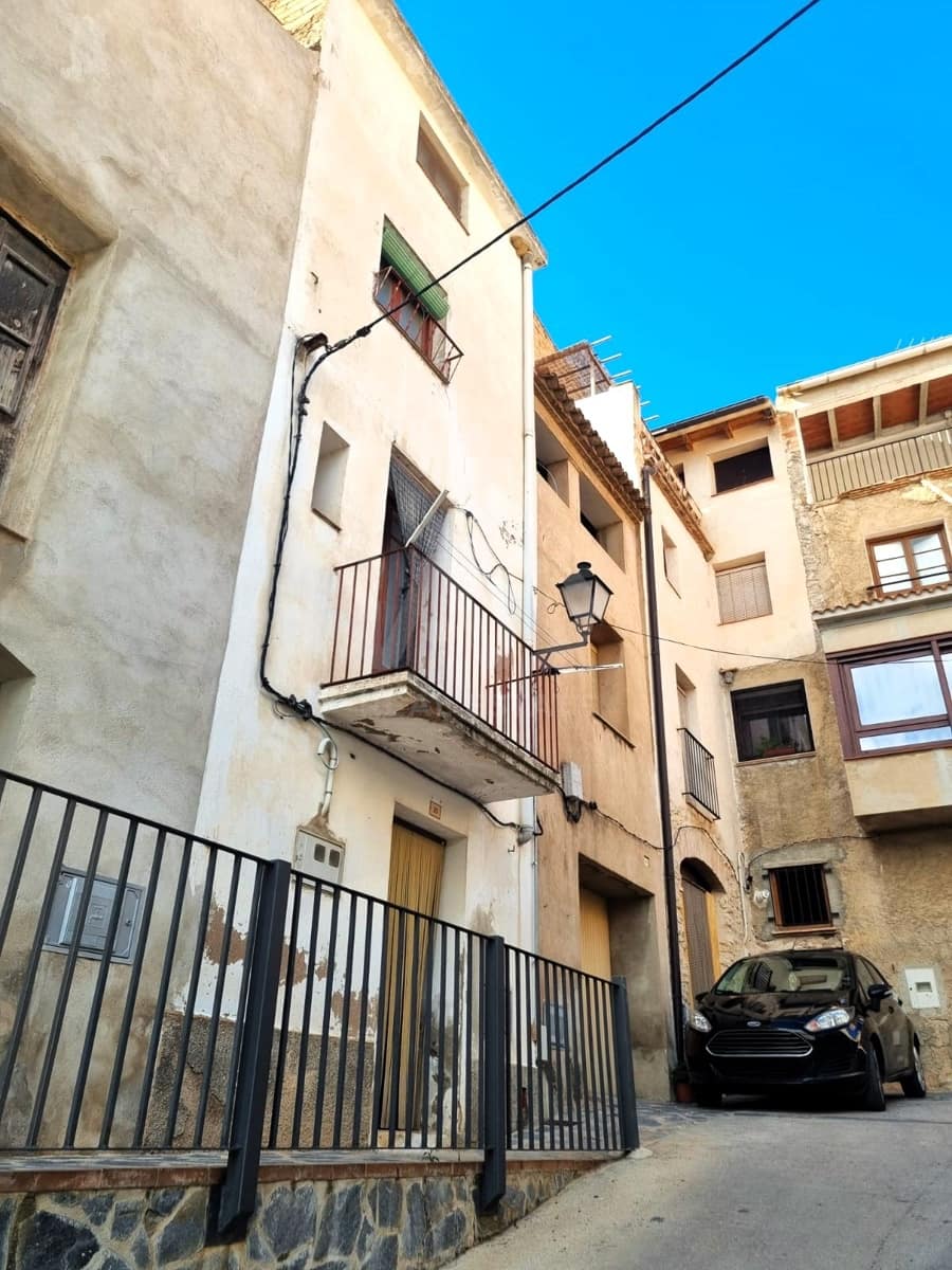 Townhouse for sale in El Pinell de Brai, Tarragona photo 3