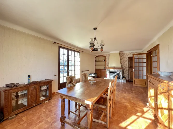 Village Center, Property Complex: Pleasant Bungalow from 19 photo 2