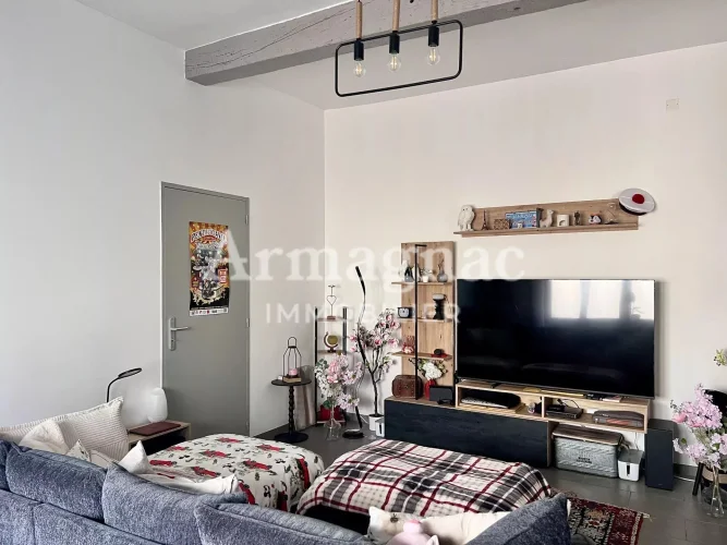 Townhouse photo 3