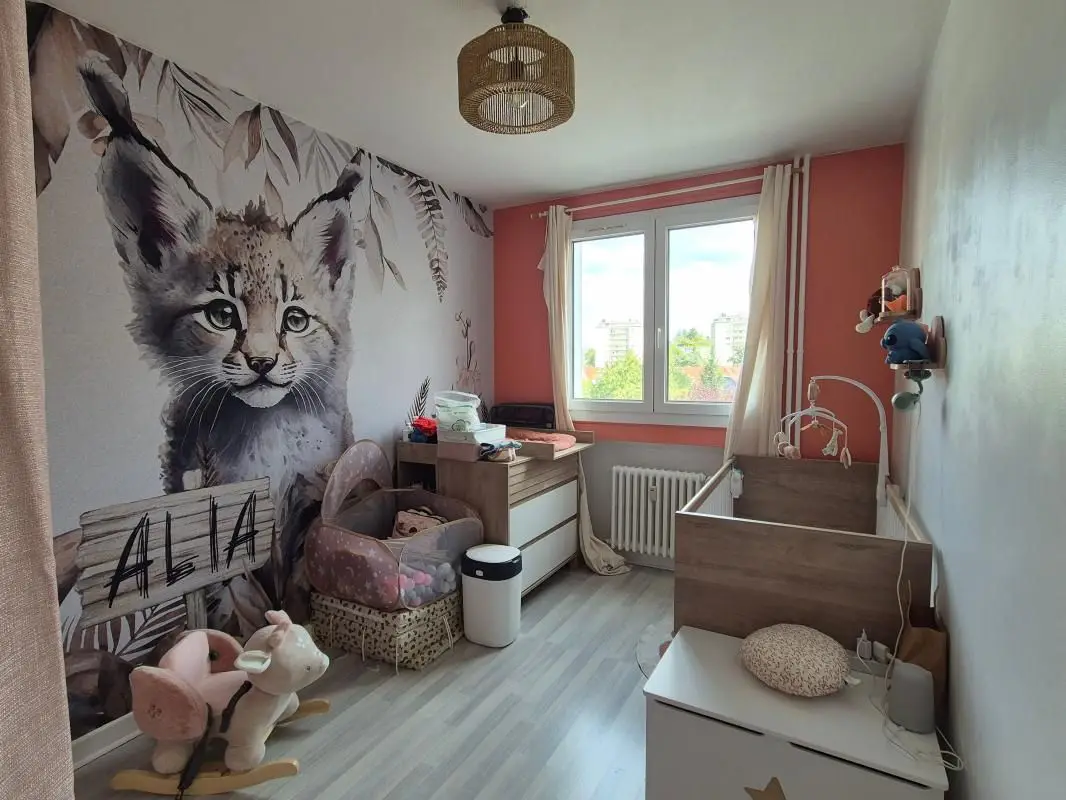 Apartment for sale in Saint-Étienne — 3 bedrooms, 82 m² photo 5
