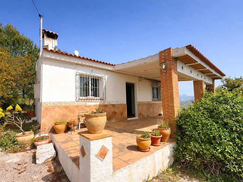 Villa in Arenas De Velez, Malaga