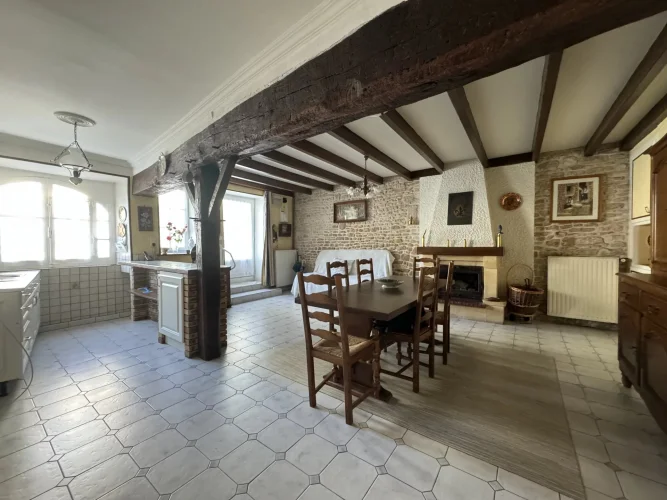 Townhouse in the Center of Verteuil-Sur-Charente photo 3