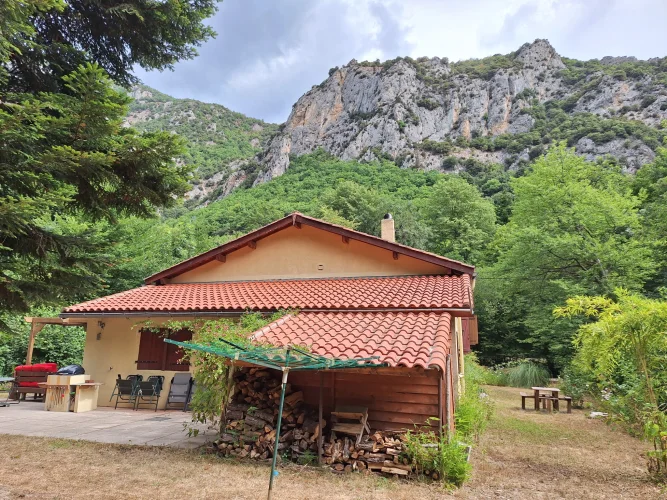 M&M Immobilier is Pleased to Offer you Exclusively photo 4