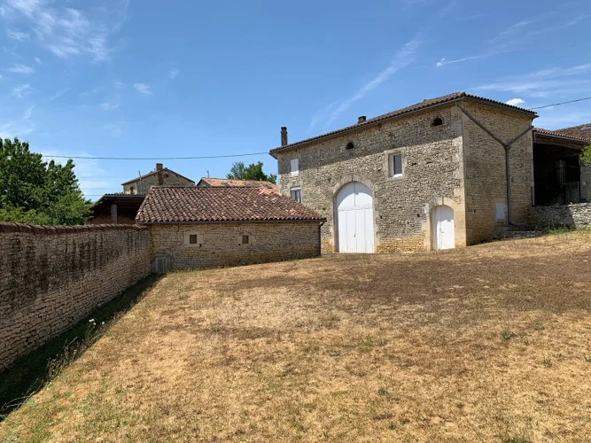 Charente, Close to Verteuil-Sur-Charente, Stone House for Sale photo 3