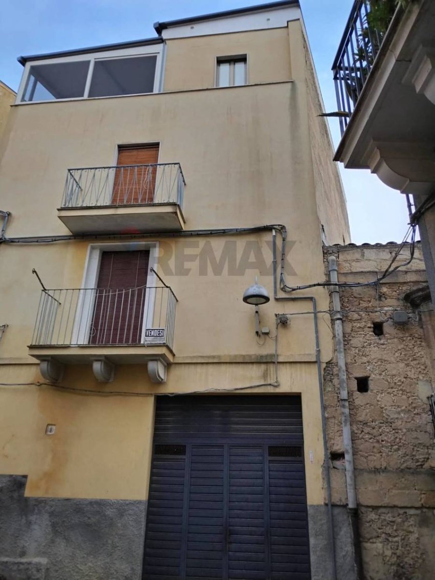 4 bedrooms detached house, 190 m² Mineo, Catania (province) photo 2