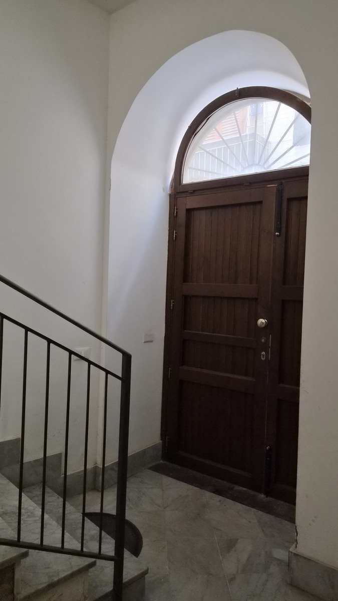 2 bedrooms apartment, 96 m² Palermo, Palermo (province) photo 2