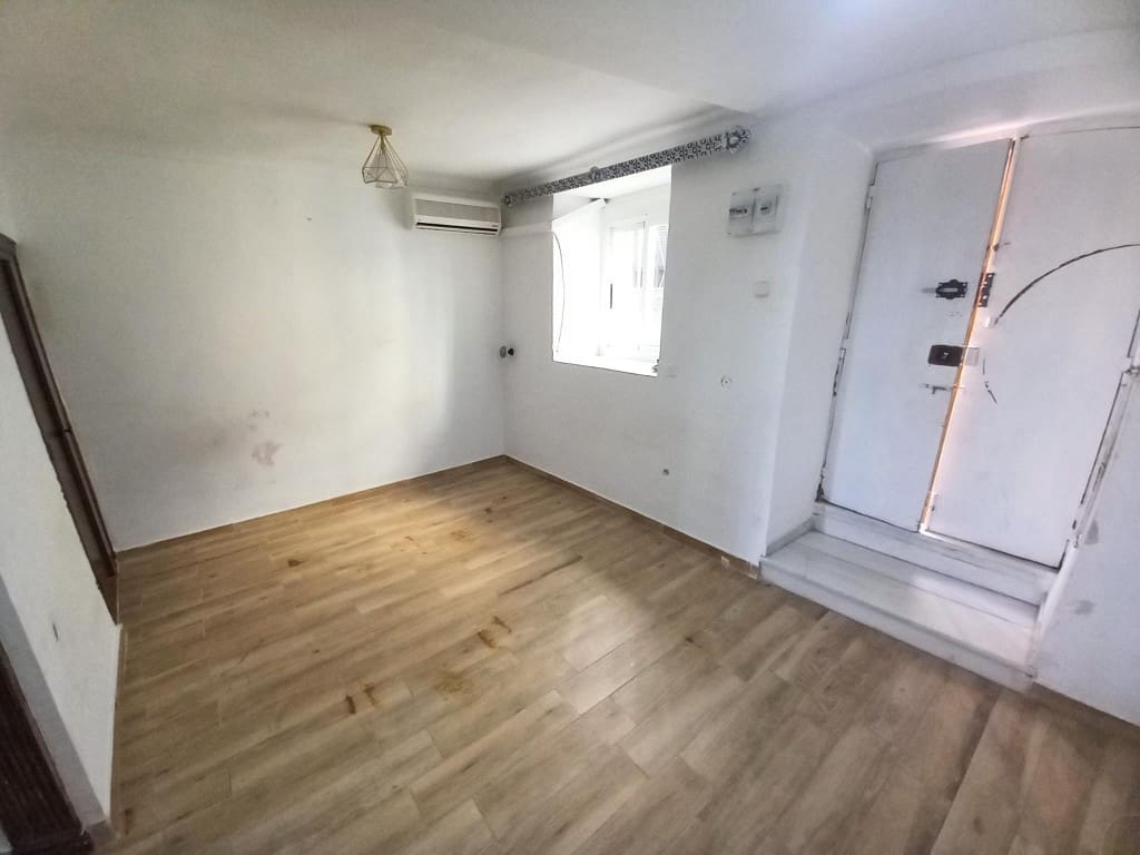 Townhouse for sale in Martos, Jaén photo 3