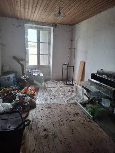 House to Renovate with Garage and Land photo 5