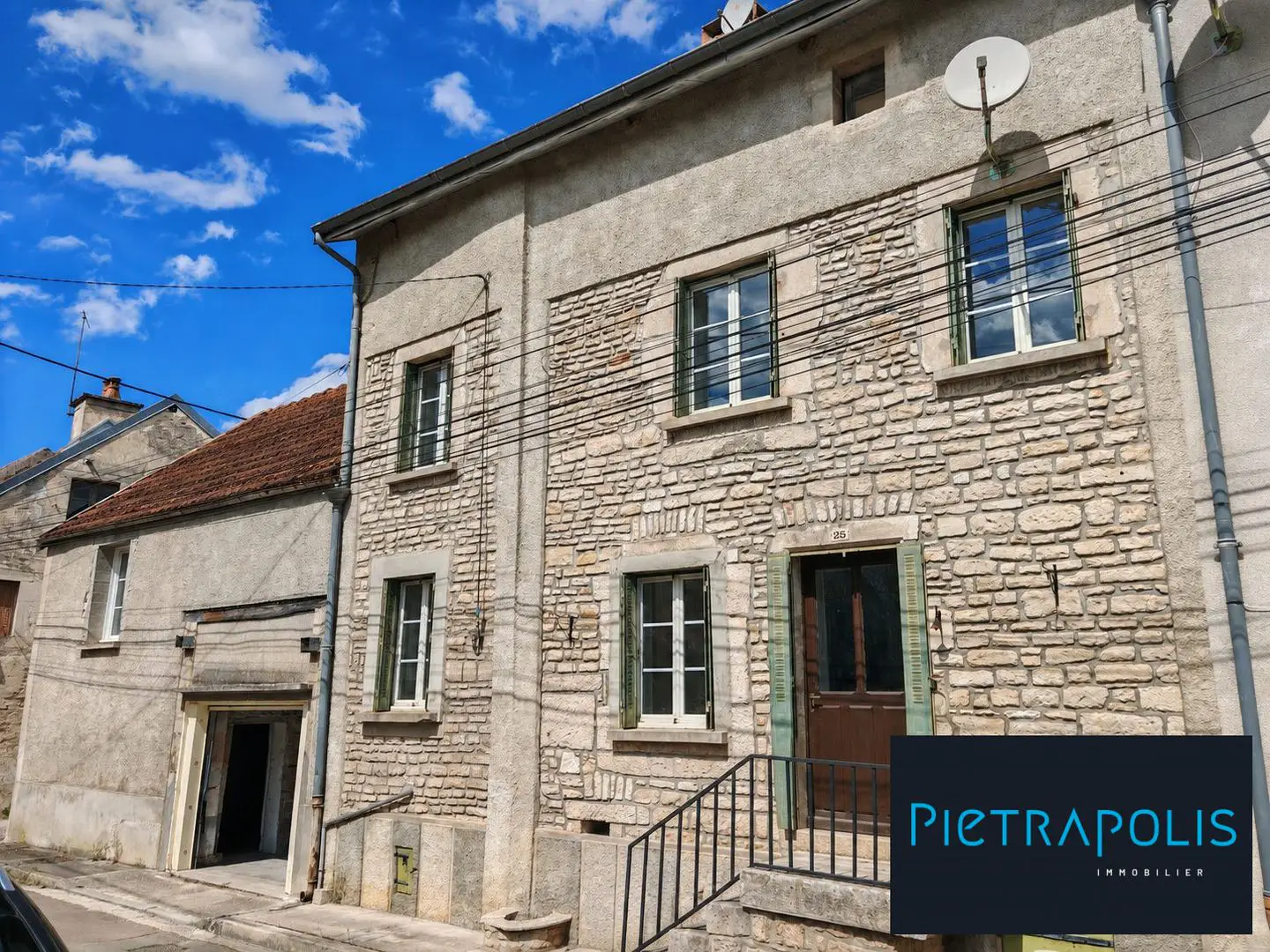 House for sale in Vanvey — 3 bedrooms, 142 m²