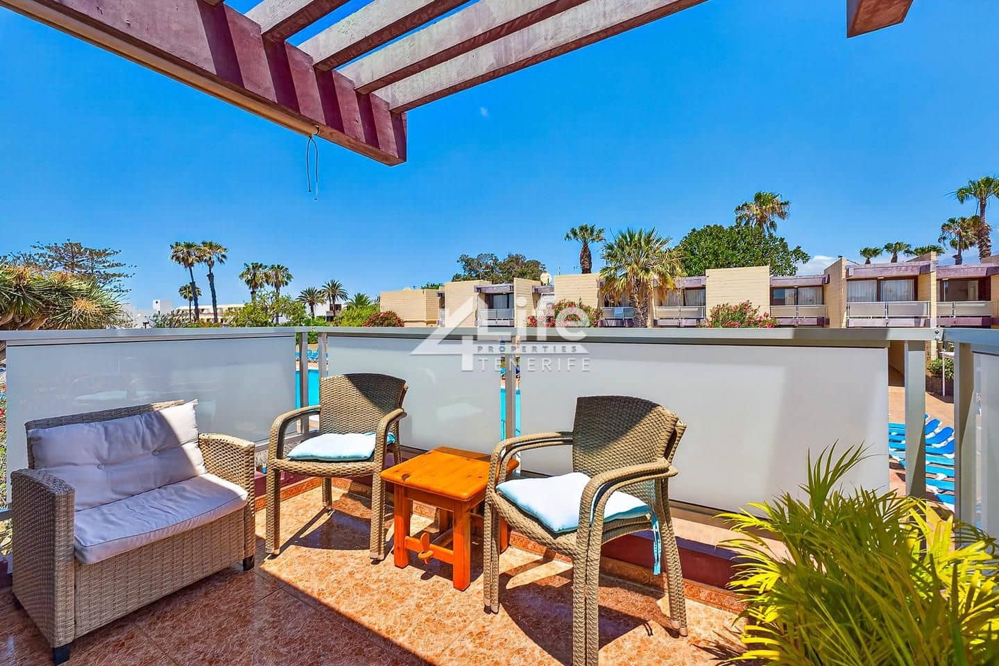 Flat for sale in Costa del Silencio, Arona, Tenerife photo 3