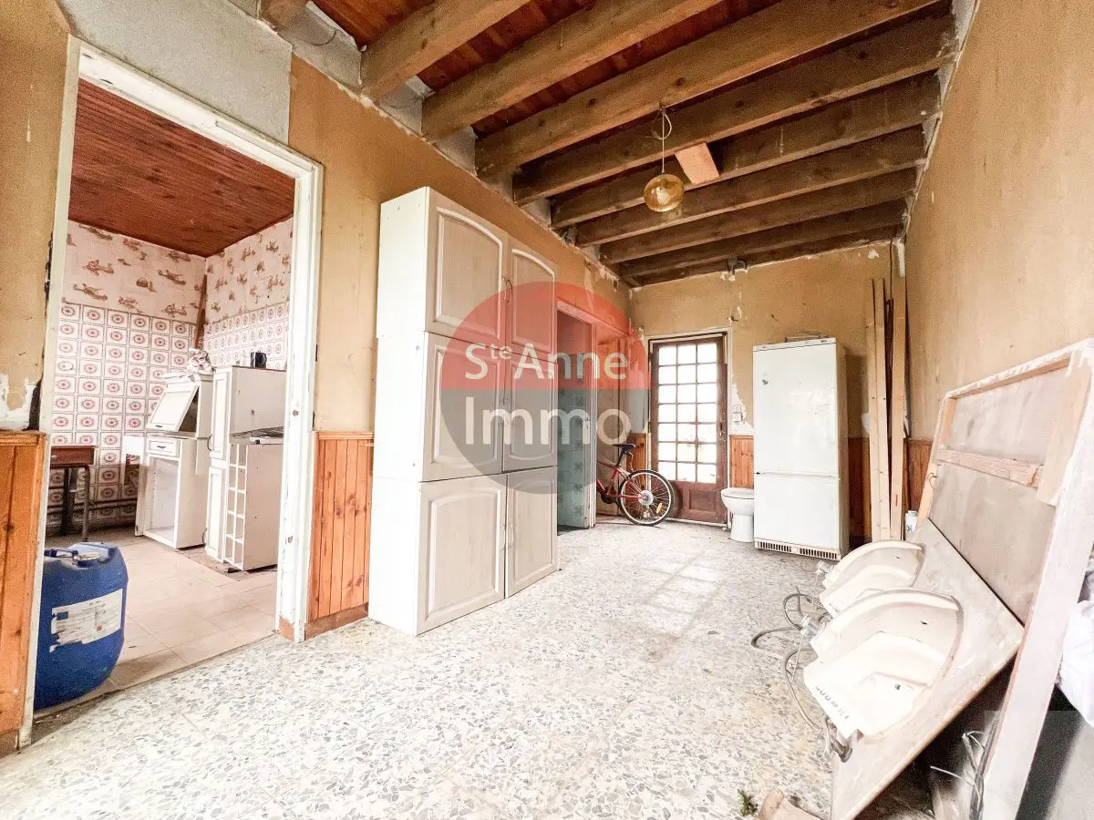 House for sale in Estrees Deniecourt — 4 bedrooms, 300 m² photo 5