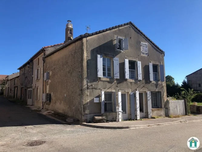 House - 80 m²