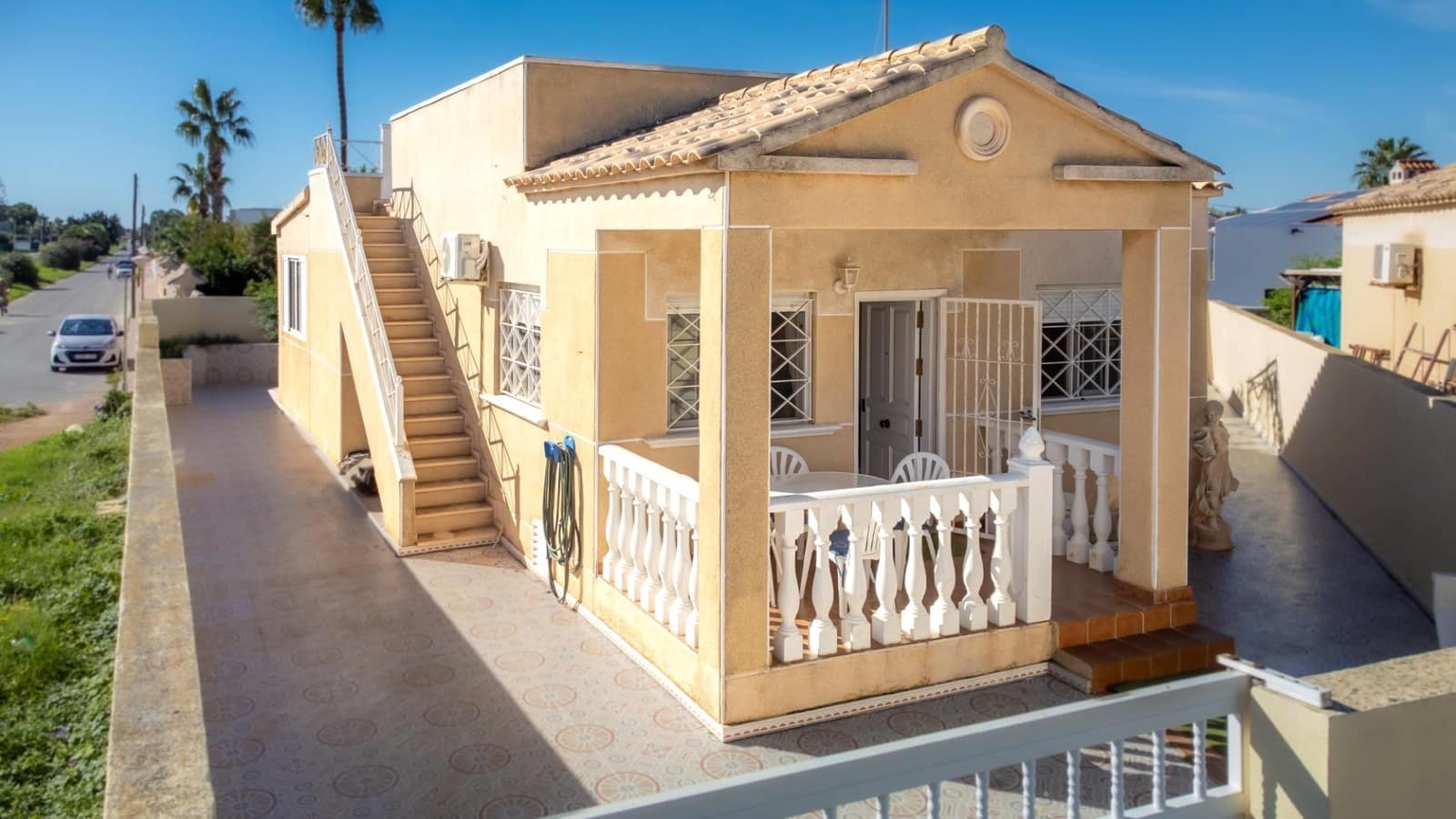 Villa for sale in El Chaparral - La Siesta - La Torreta, Torrevieja, Alicante photo 2