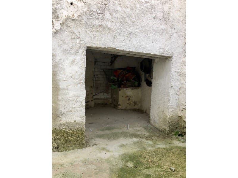 Townhouse for sale in Alhama de Granada, Granada photo 3