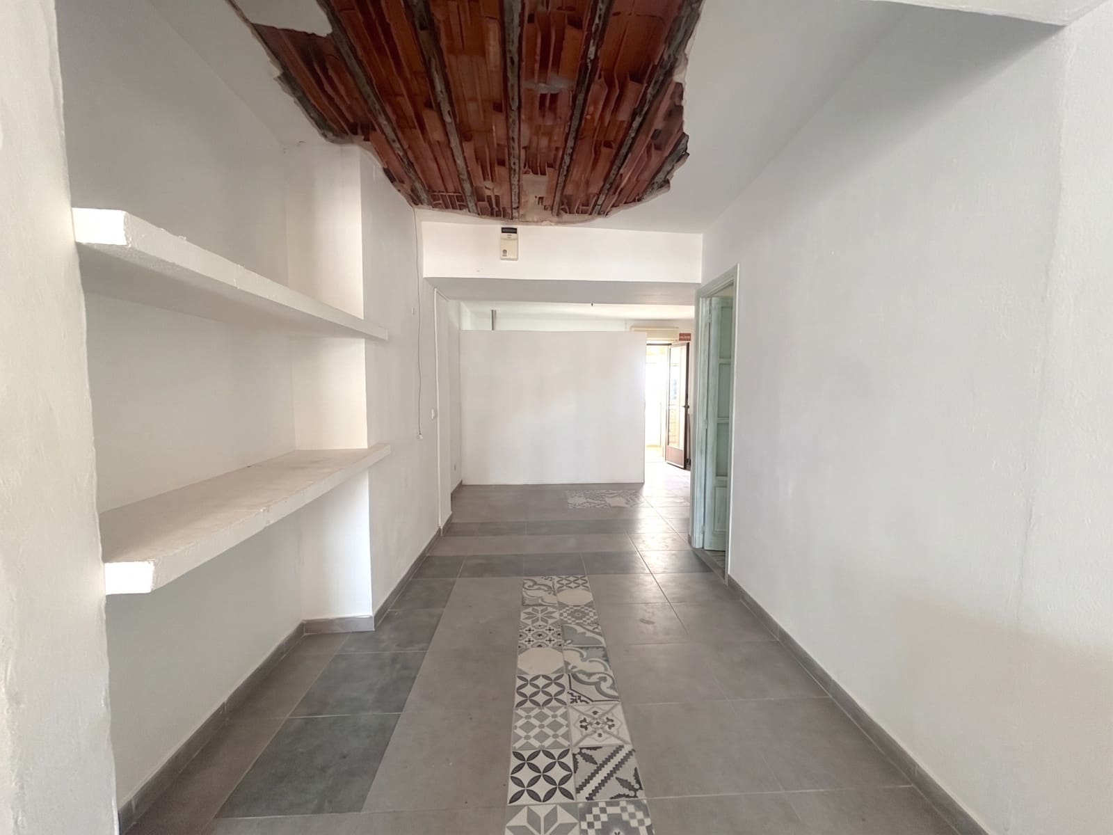 Apartment for sale in Arroyo de la Miel, Benalmádena, Málaga photo 4